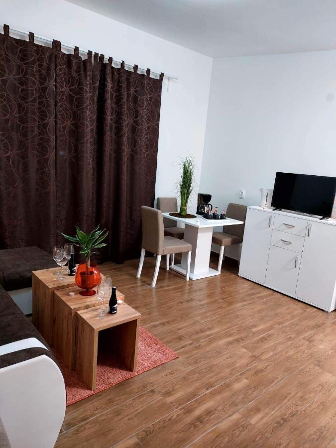 Filigran Aparthotel Palić Εξωτερικό φωτογραφία